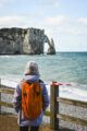 falaises d'Étretat en hiver avec enfants dégâts de la tempête